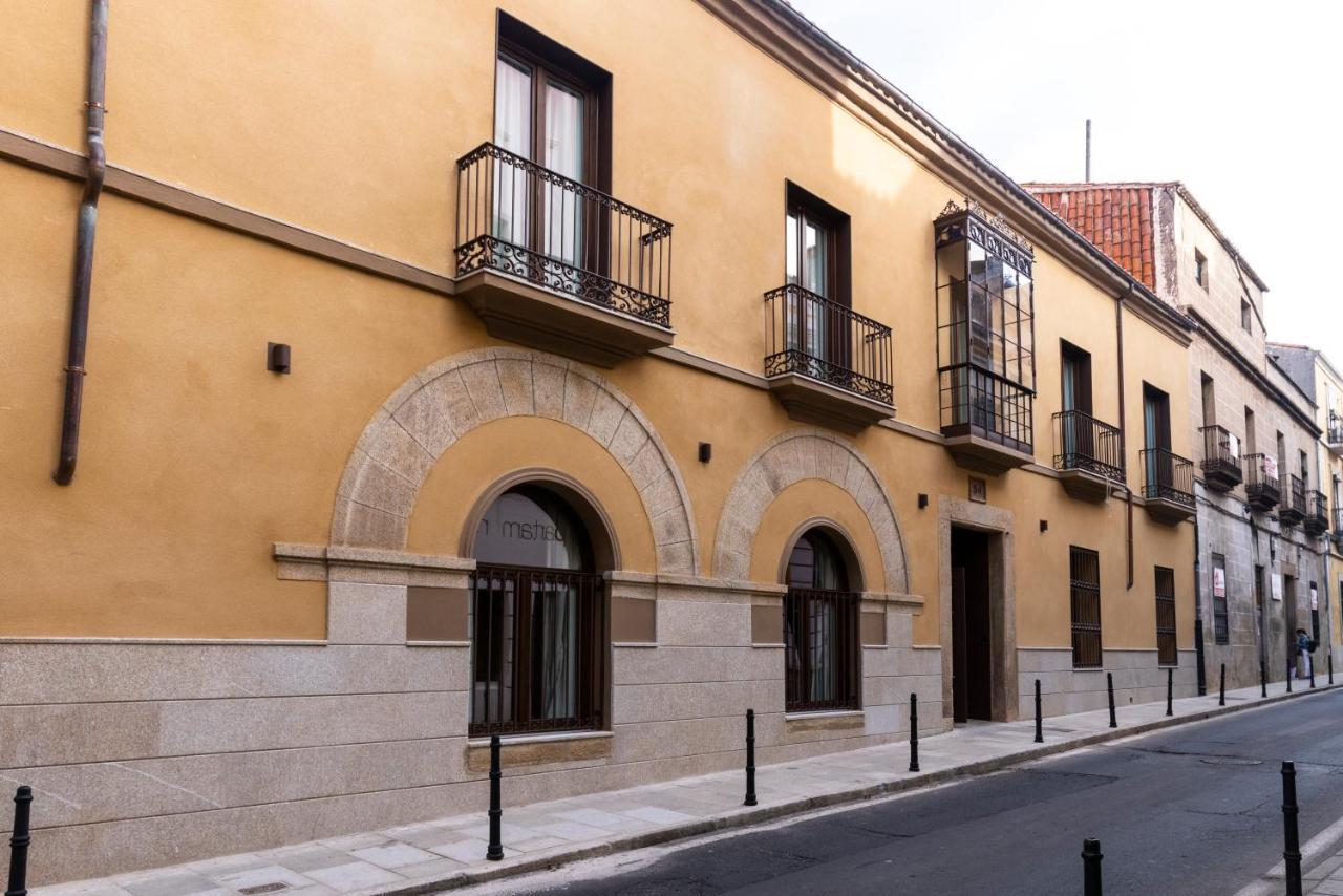 Apartamentos Turisticos De La Bernarda Caces Zewnętrze zdjęcie