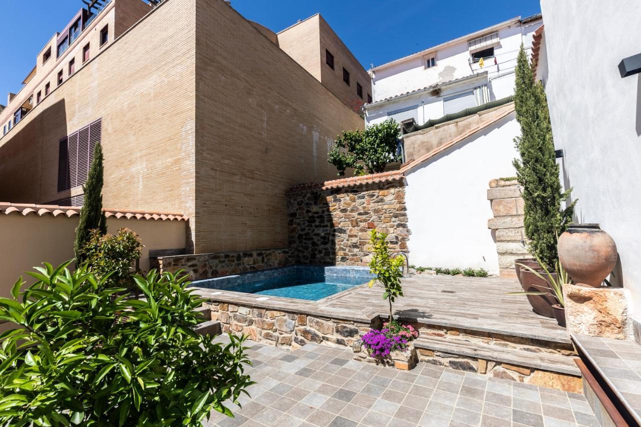 Apartamentos Turisticos De La Bernarda Caces Zewnętrze zdjęcie
