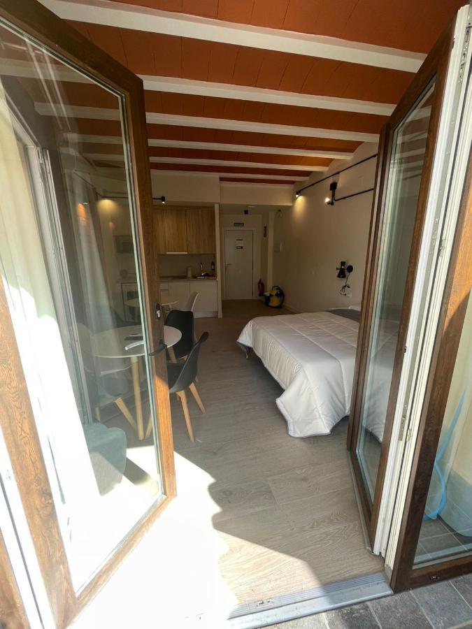 Apartamentos Turisticos De La Bernarda Caces Zewnętrze zdjęcie